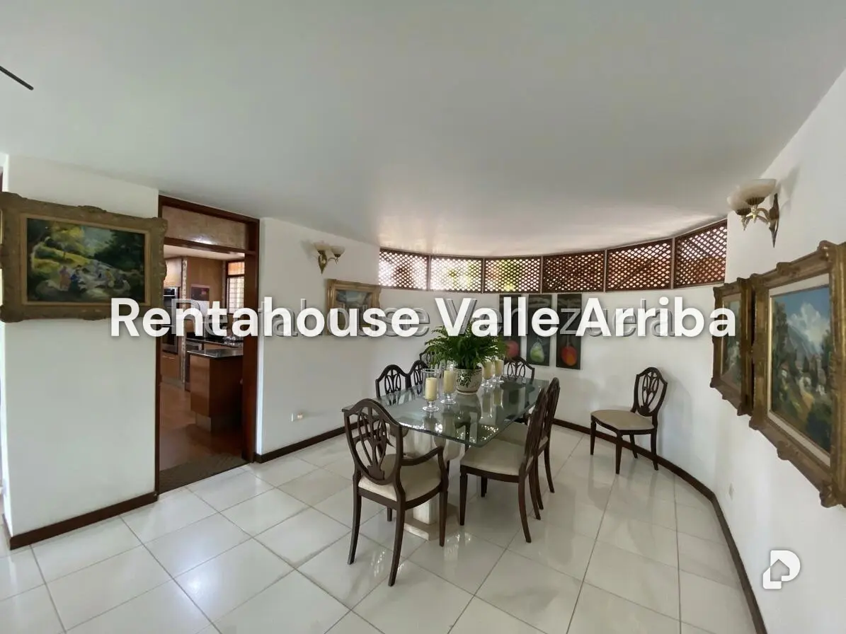 Casa en Lomas De La Trinidad, Caracas – 10