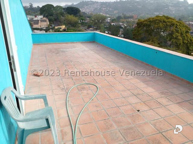 Casa en El Hatillo, Caracas – 26