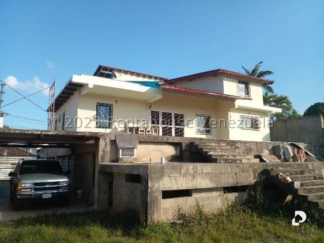 Casa en El Hatillo, Caracas – 2