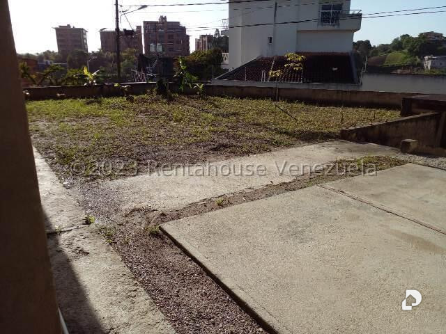 Casa en El Hatillo, Caracas – 18