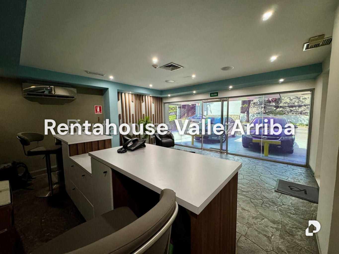 Local comercial en Chuao, Caracas – 5