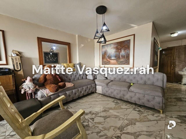 Apartamento en Urbanización El Centro, Maracay – 3