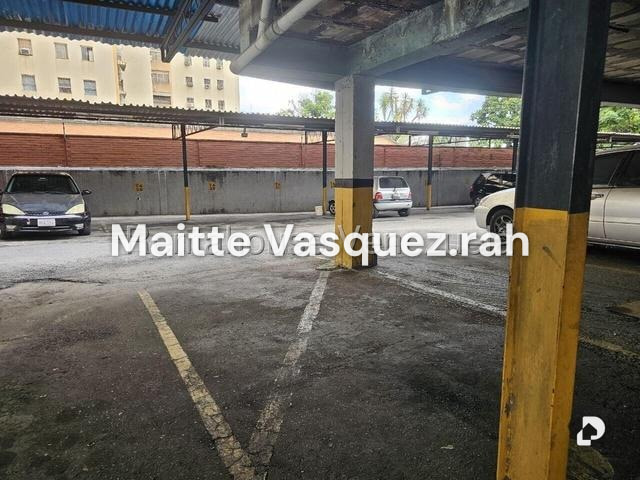 Apartamento en Urbanización El Centro, Maracay – 11