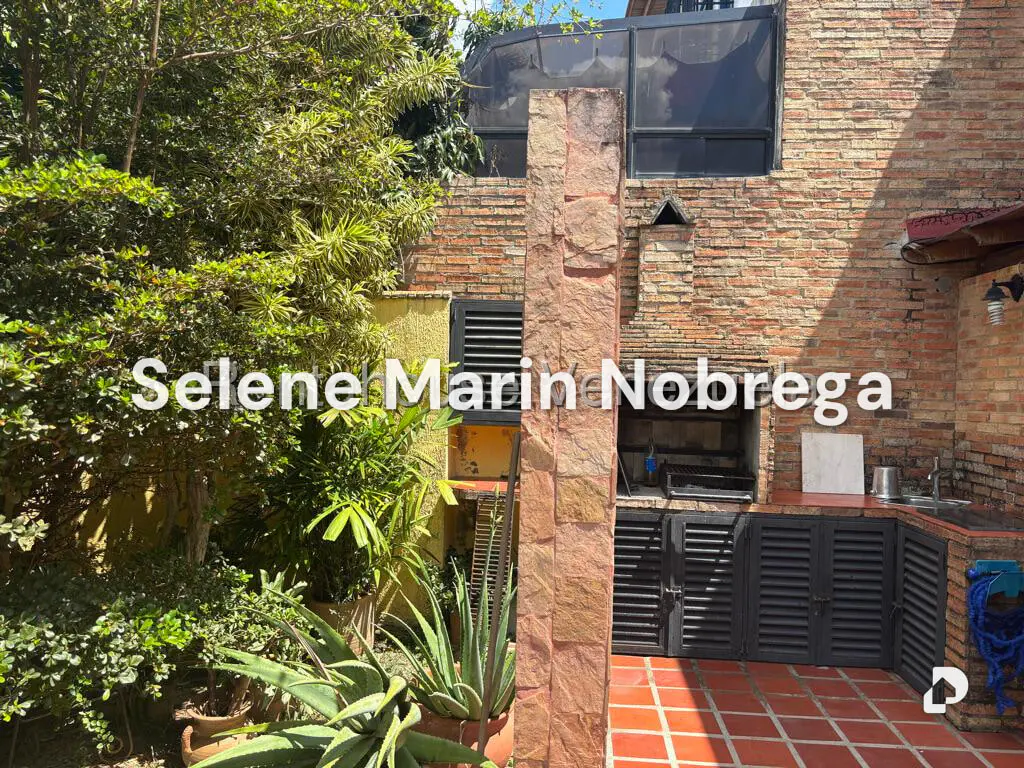 Casa en Alto Prado, Caracas – 5