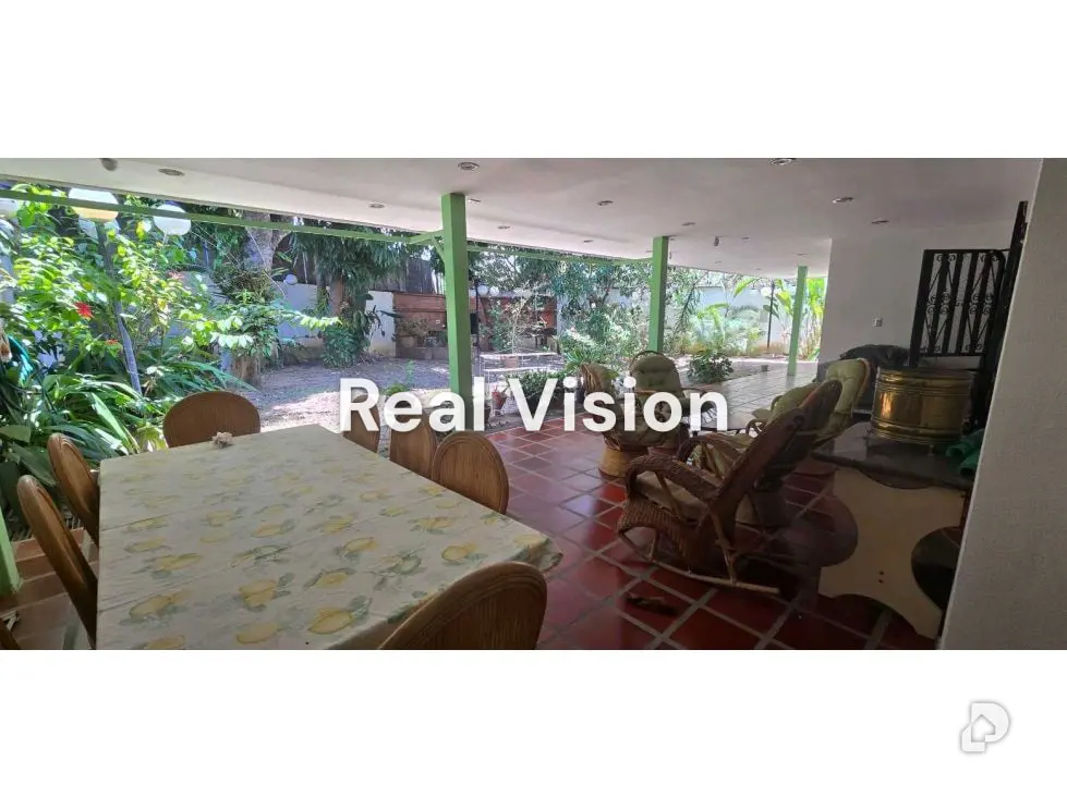 Casa en Macaracuay, Caracas – 15