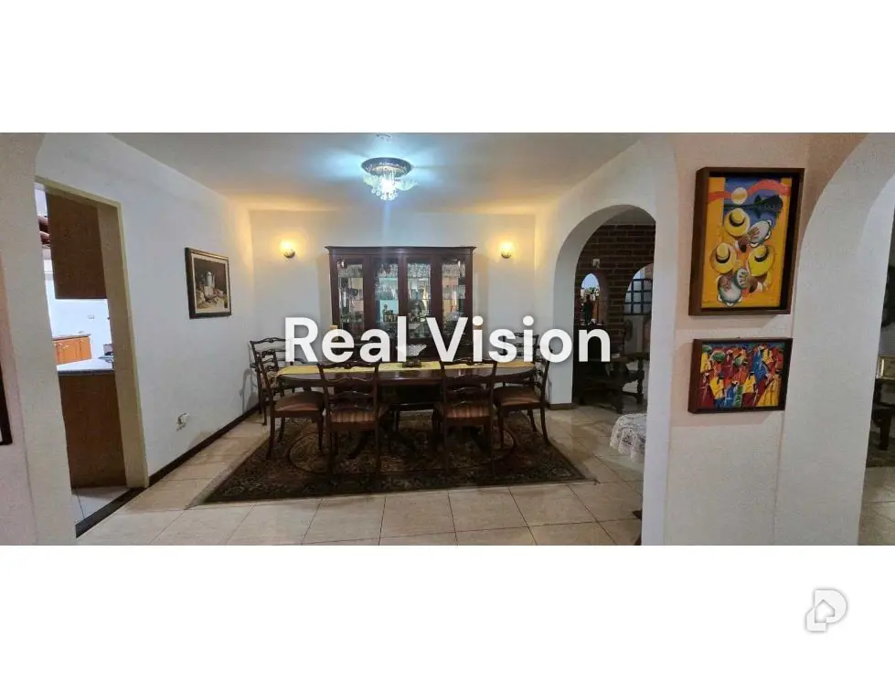 Casa en Macaracuay, Caracas – 11