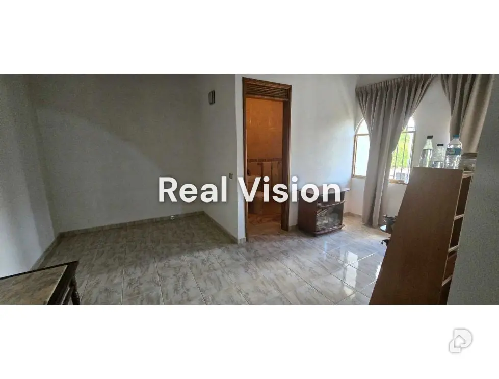 Casa en Macaracuay, Caracas – 26