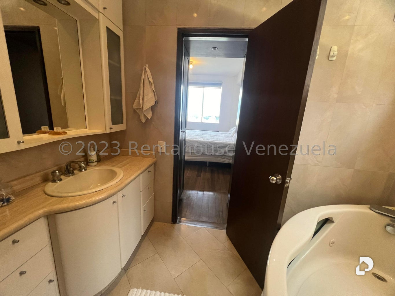 Apartamento en Lomas del Sol, Caracas