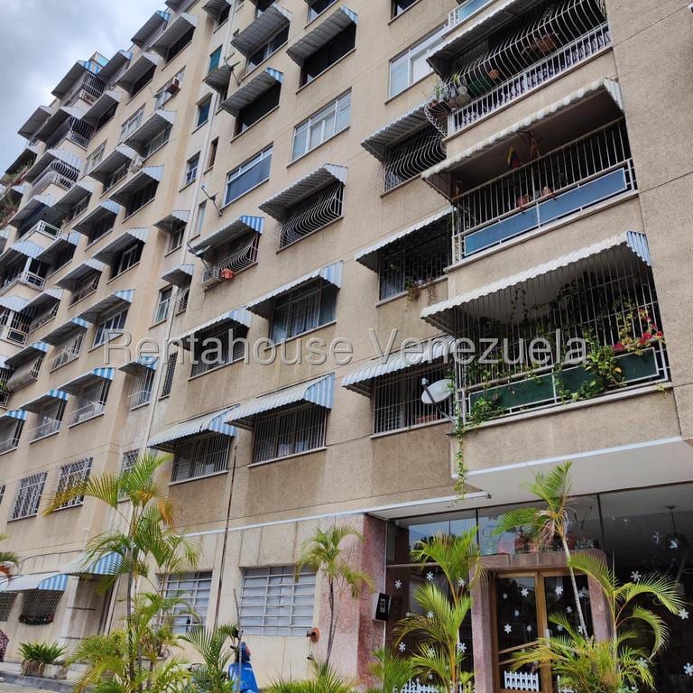 Apartamento en Bello Campo, Caracas - 1