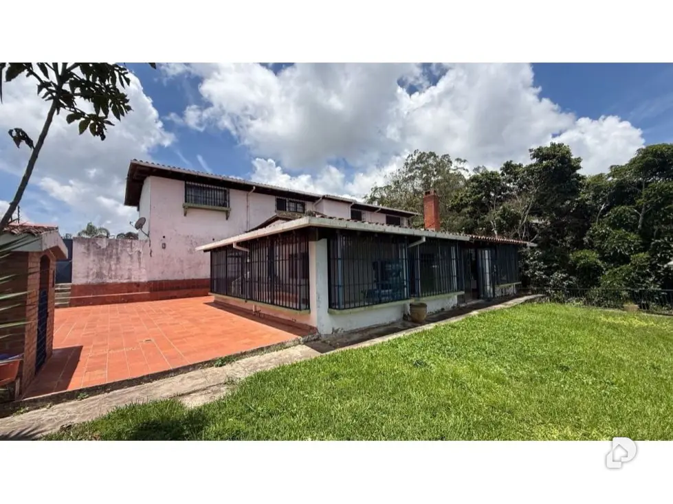 Casa en La Lagunita, Caracas – 3