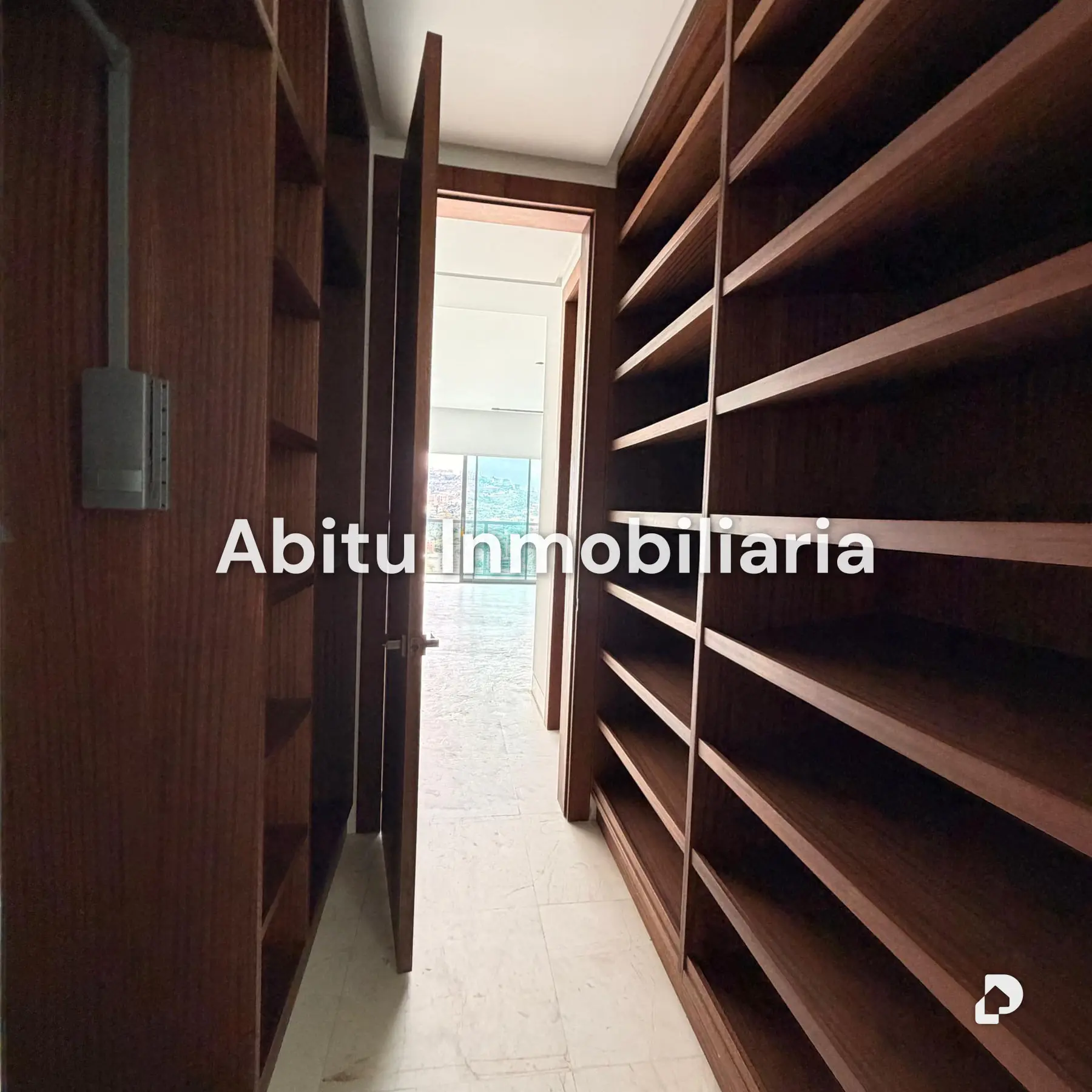 Penthouse in Las Mercedes, Caracas – 15