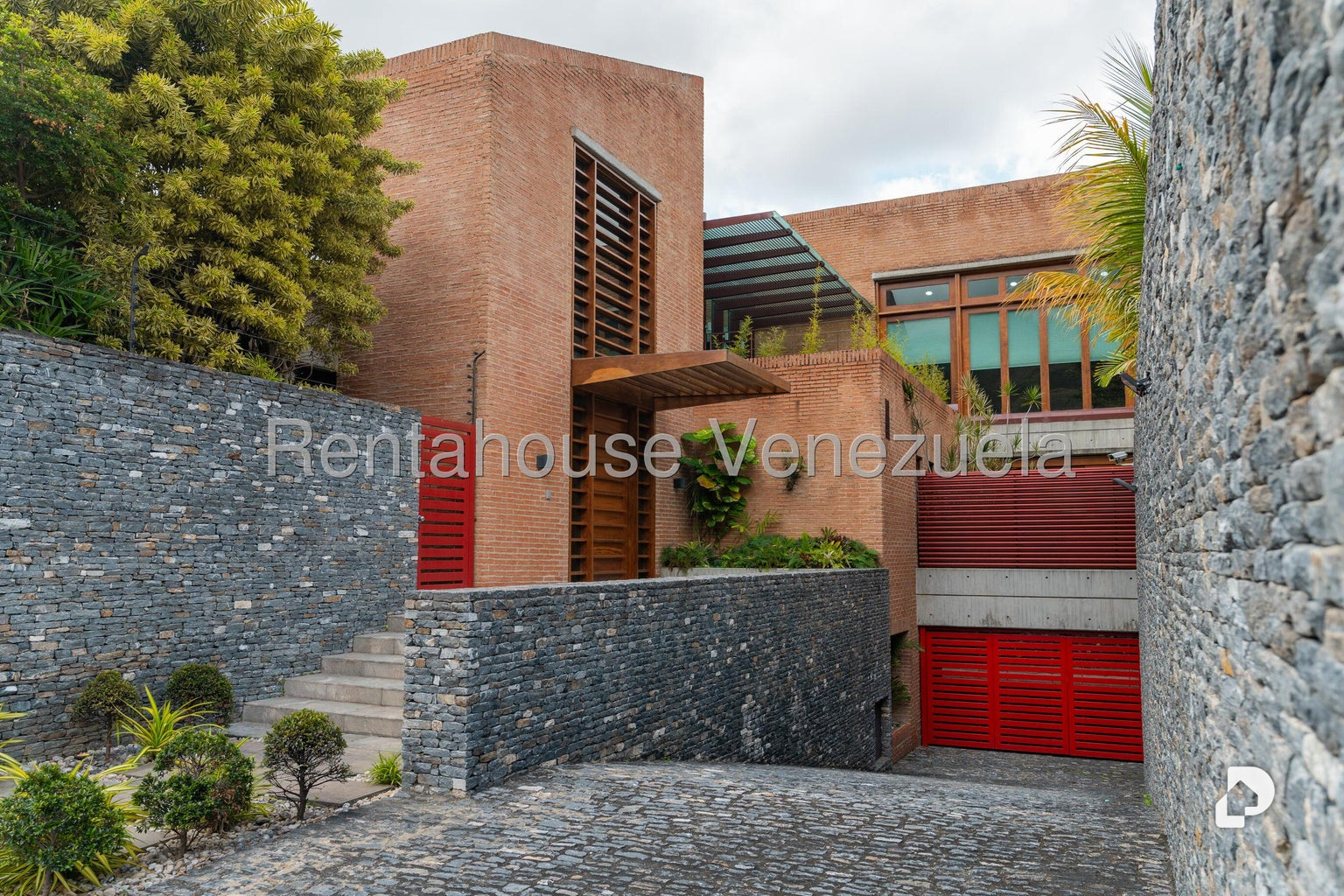 House in Los Chorros, Caracas – 1