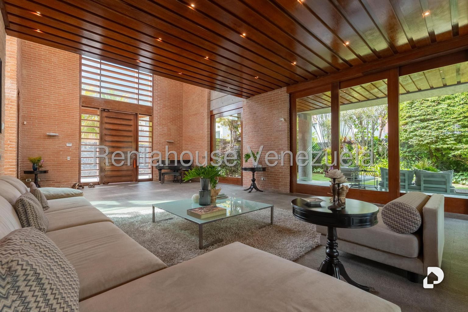 House in Los Chorros, Caracas – 30