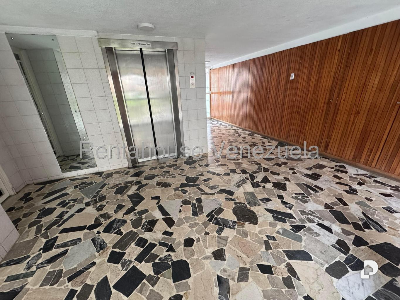 Apartamento en Cumbres de Curumo, Caracas – 22