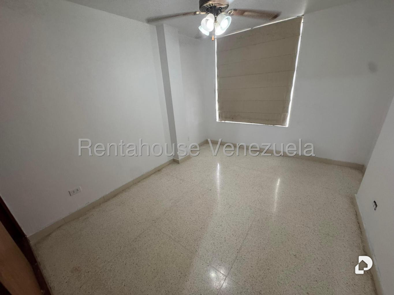 Apartamento en Cumbres de Curumo, Caracas – 18