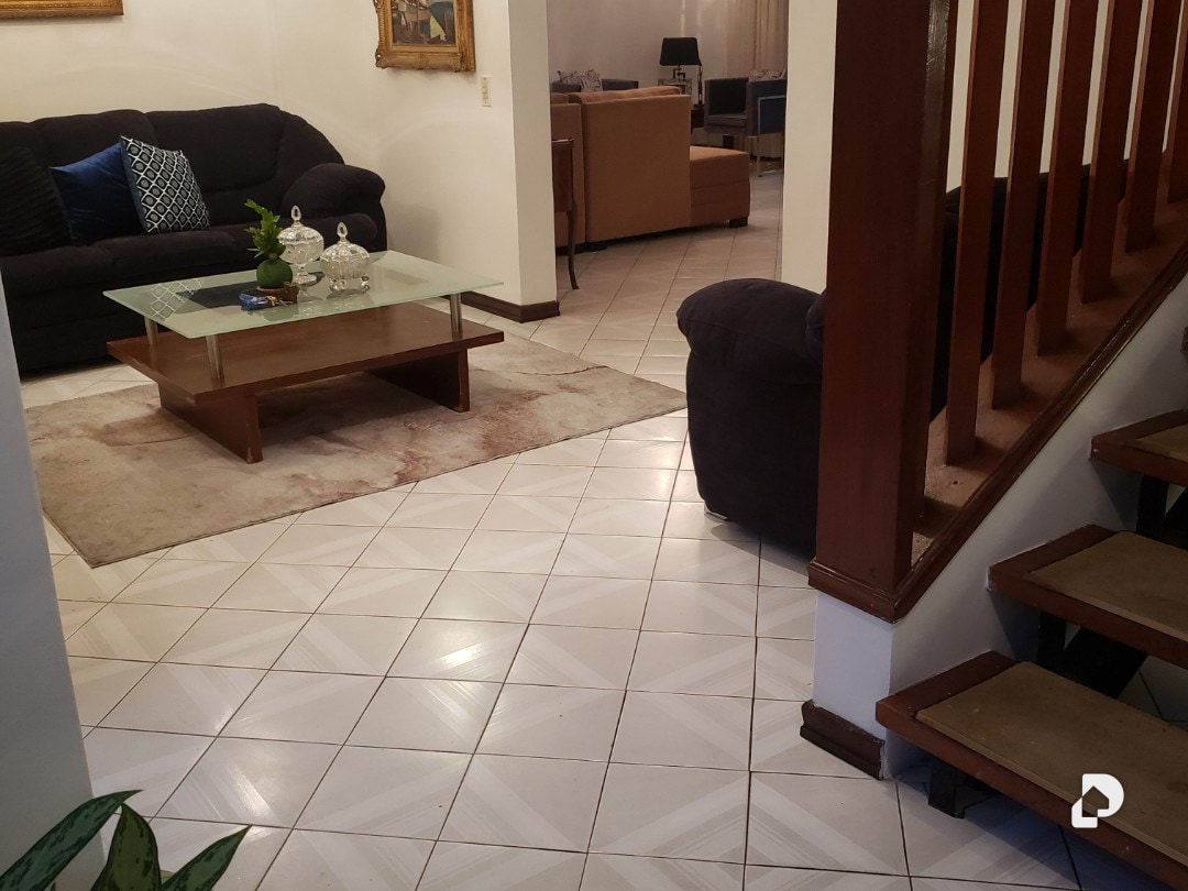 Casa en Colinas de Tamanaco, Caracas – 3