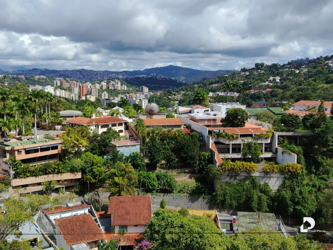 Casa en Colinas de Tamanaco, Caracas – 10