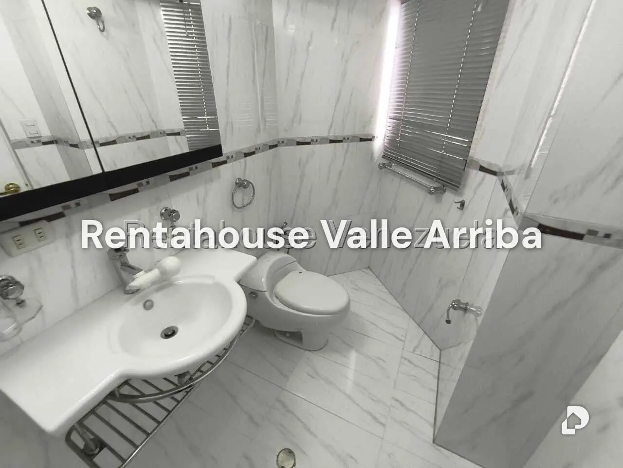 Apartamento en Manzanares, Caracas – 24