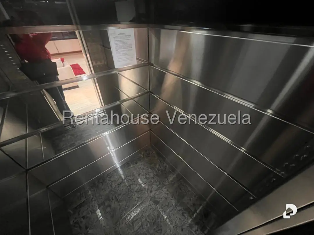 Apartamento en Los Dos Caminos, Caracas – 57
