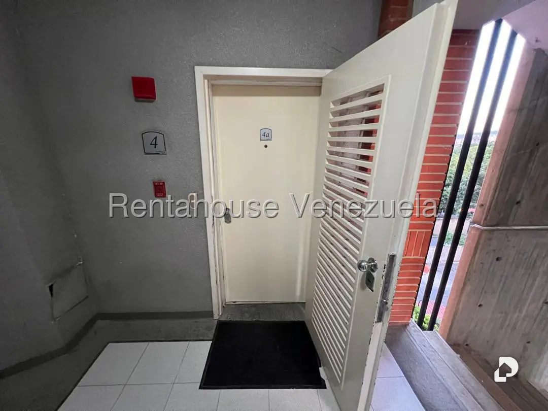 Apartamento en Los Dos Caminos, Caracas – 55