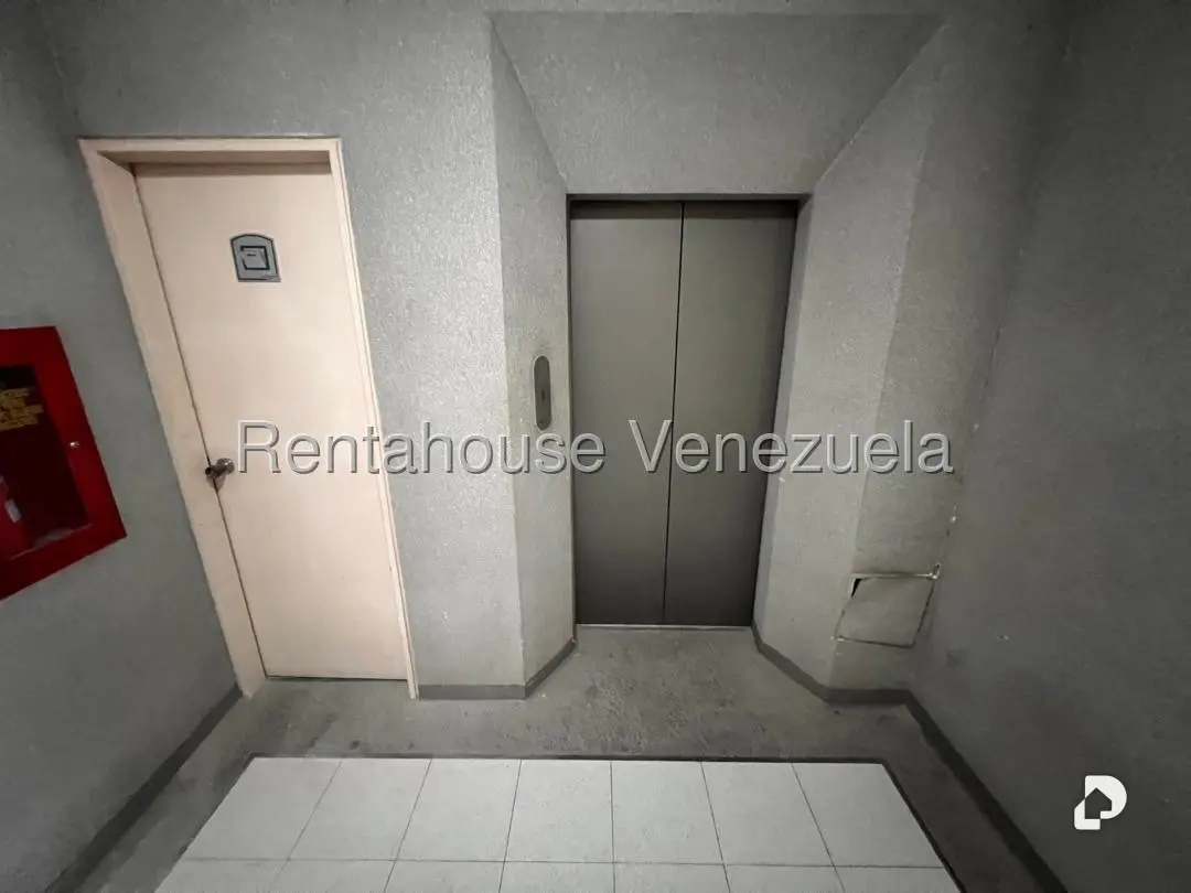 Apartamento en Los Dos Caminos, Caracas – 54