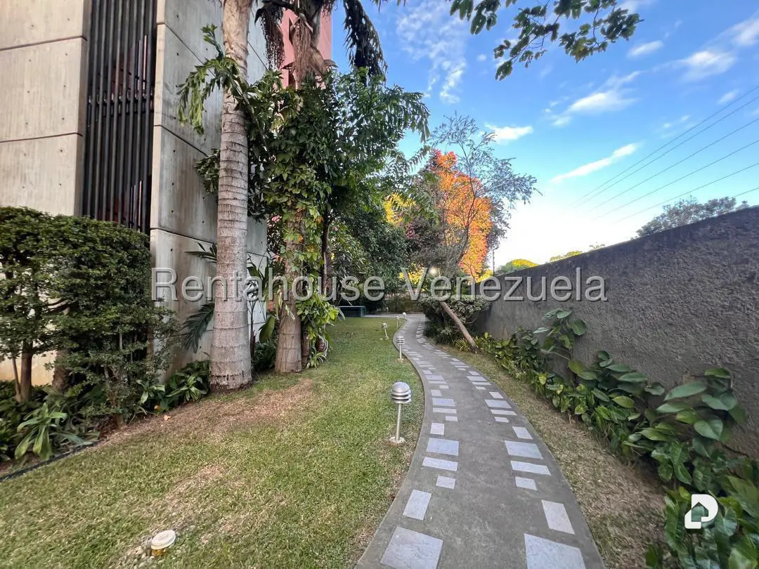 Apartamento en Los Dos Caminos, Caracas – 68