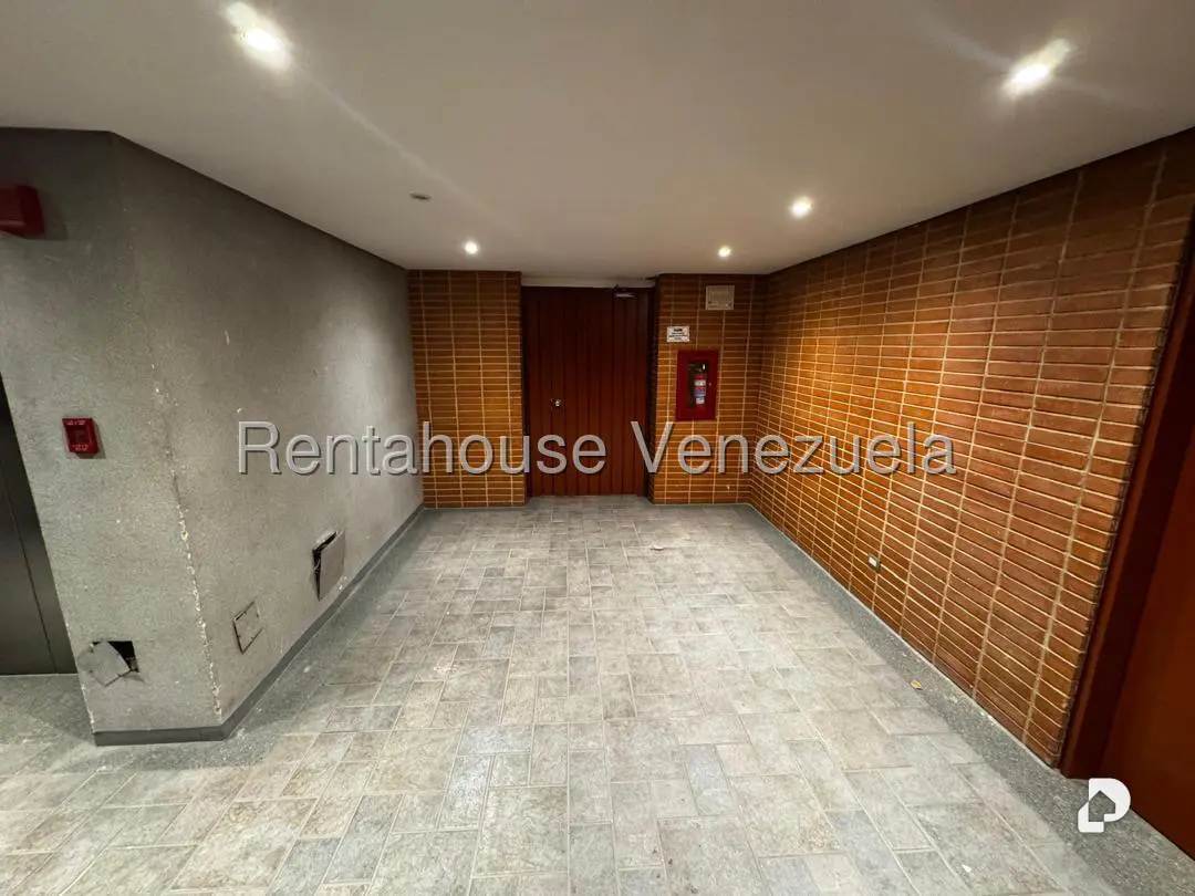 Apartamento en Los Dos Caminos, Caracas – 58