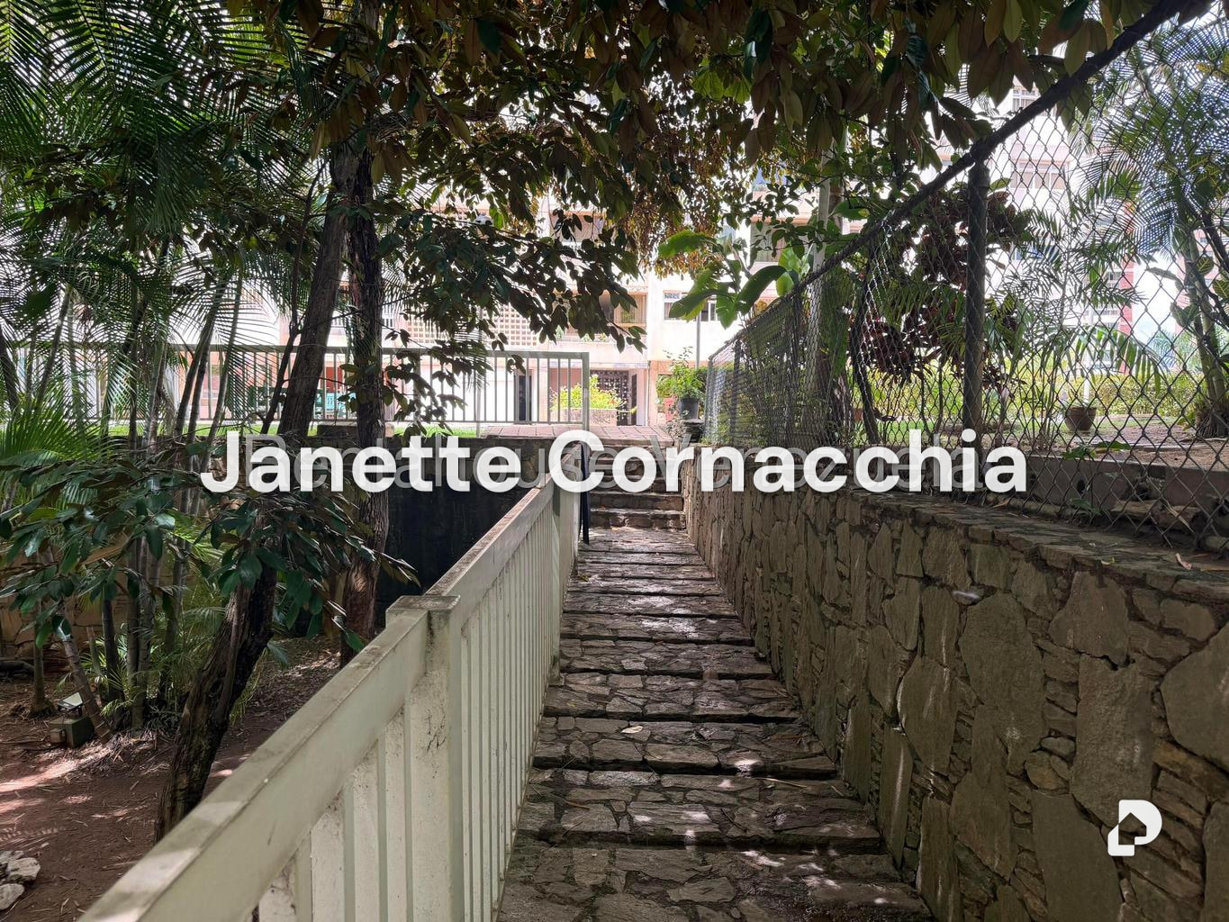 Apartamento en Colinas de Quinta Altamira, Caracas – 18