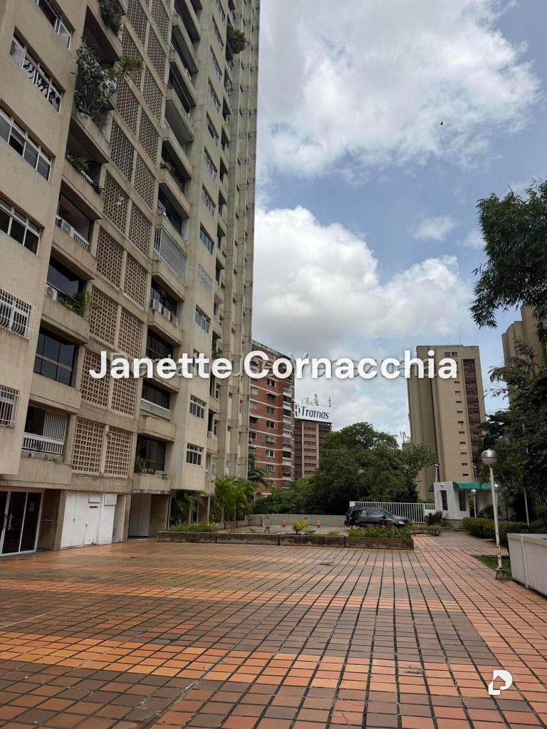 Apartamento en Colinas de Quinta Altamira, Caracas – 15