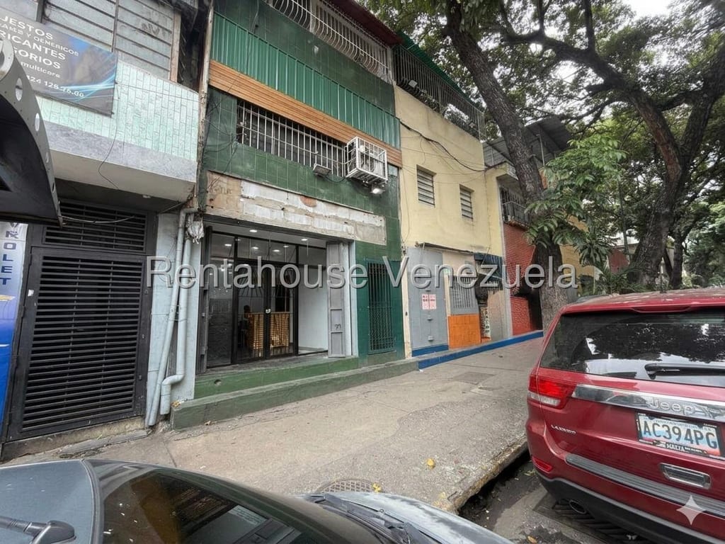 Local comercial en Quinta Crespo, Caracas - 1