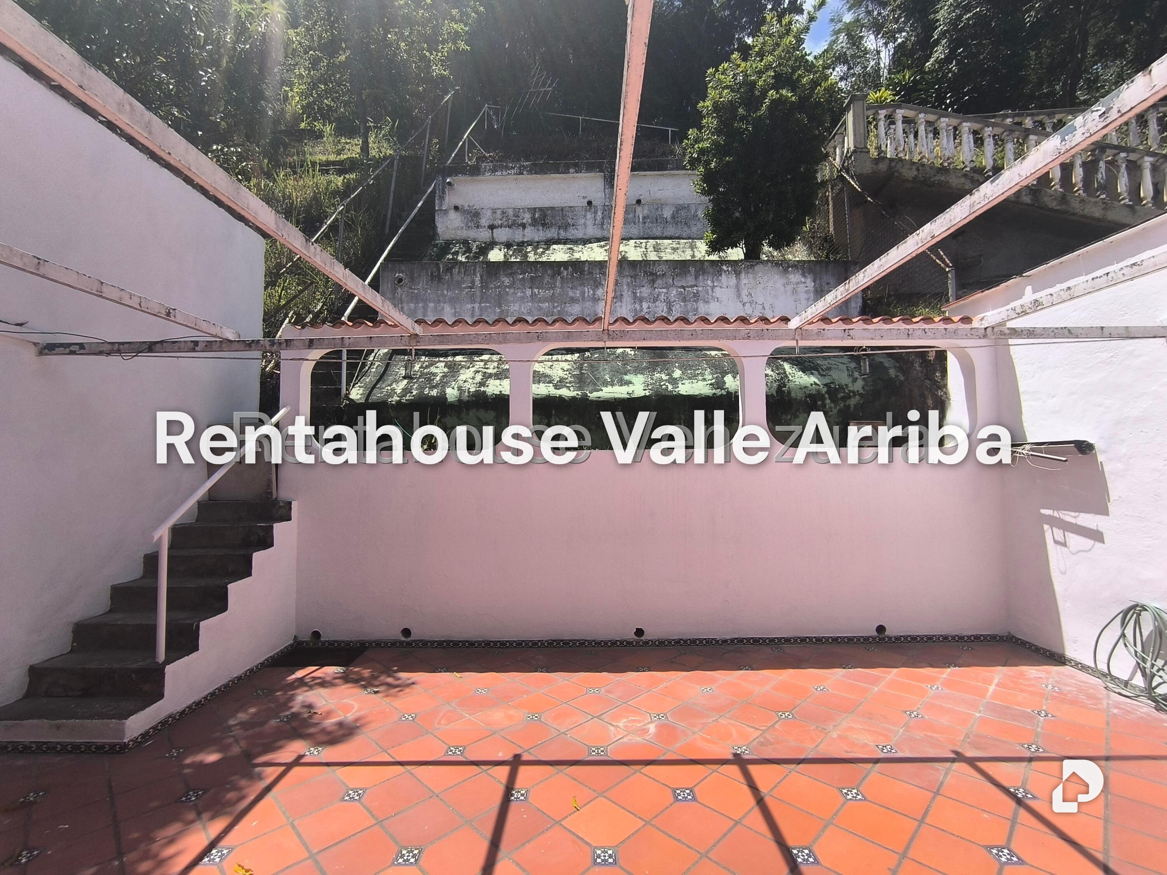 Casa en Colinas de La California, Caracas – 17