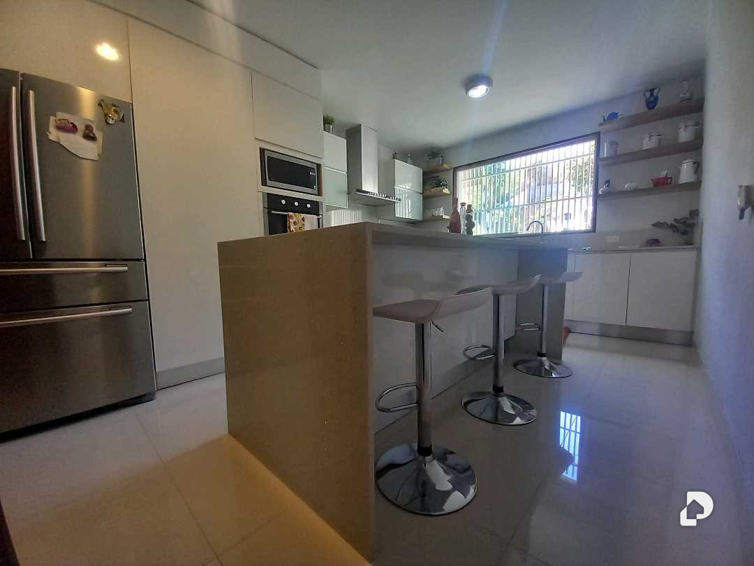 Casa en Valle Arriba, Caracas – 5