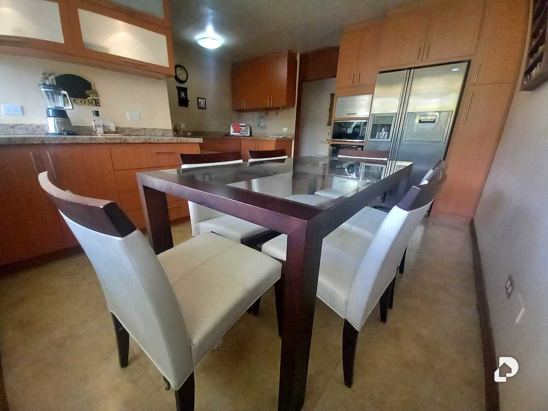 Casa en Valle Arriba, Caracas – 9