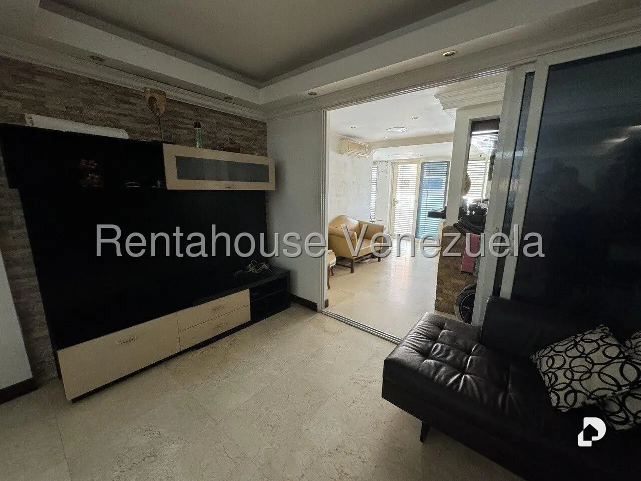 Apartamento en El Hatillo, Caracas – 18