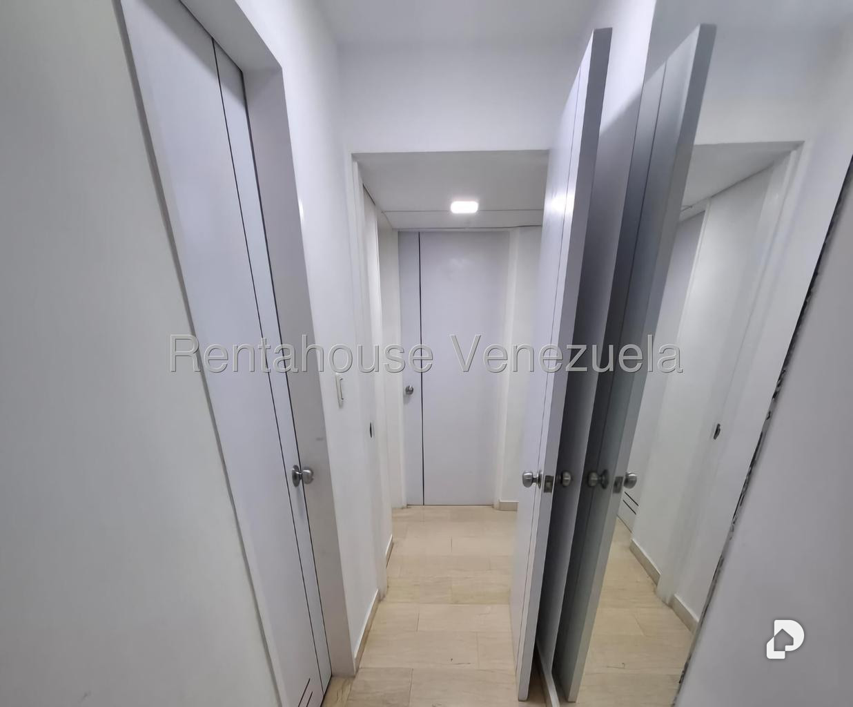 Apartamento en Colinas de La Tahona, Caracas – 14