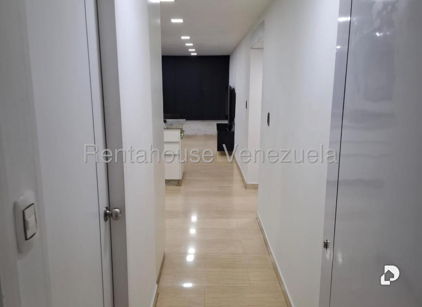 Apartamento en Colinas de La Tahona, Caracas – 2