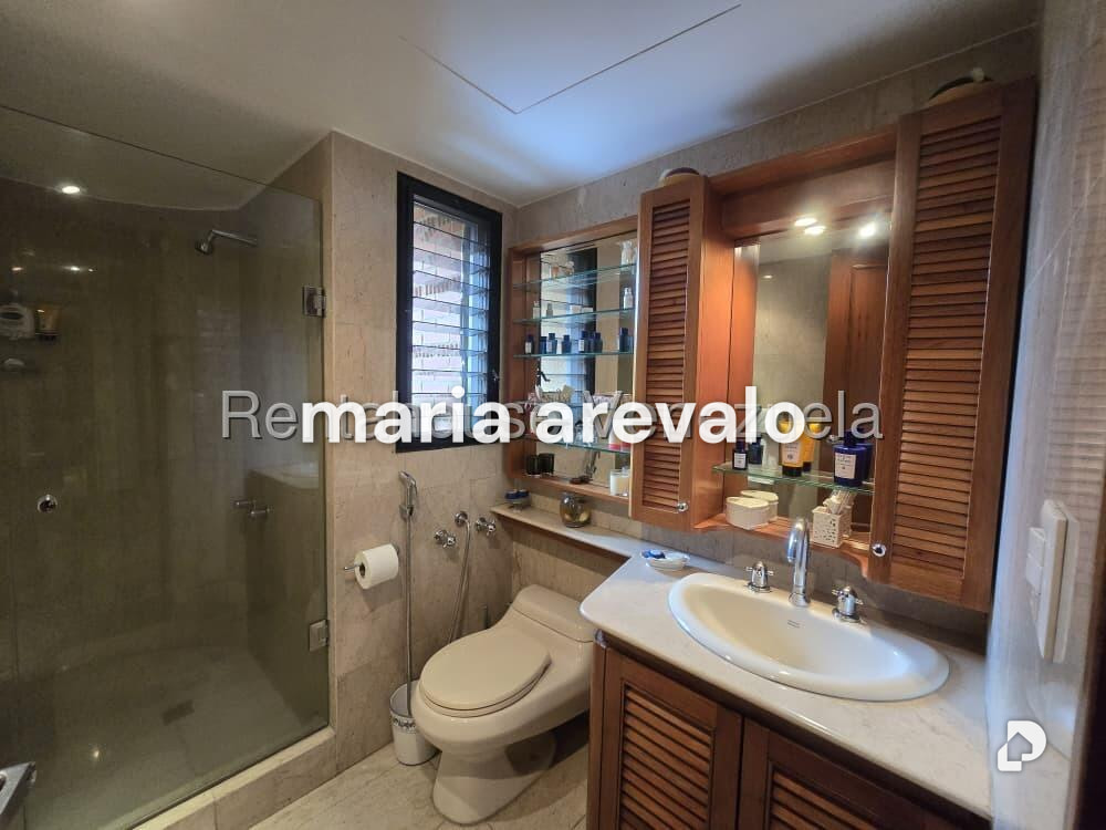 Apartamento en Campo Alegre, Caracas – 22