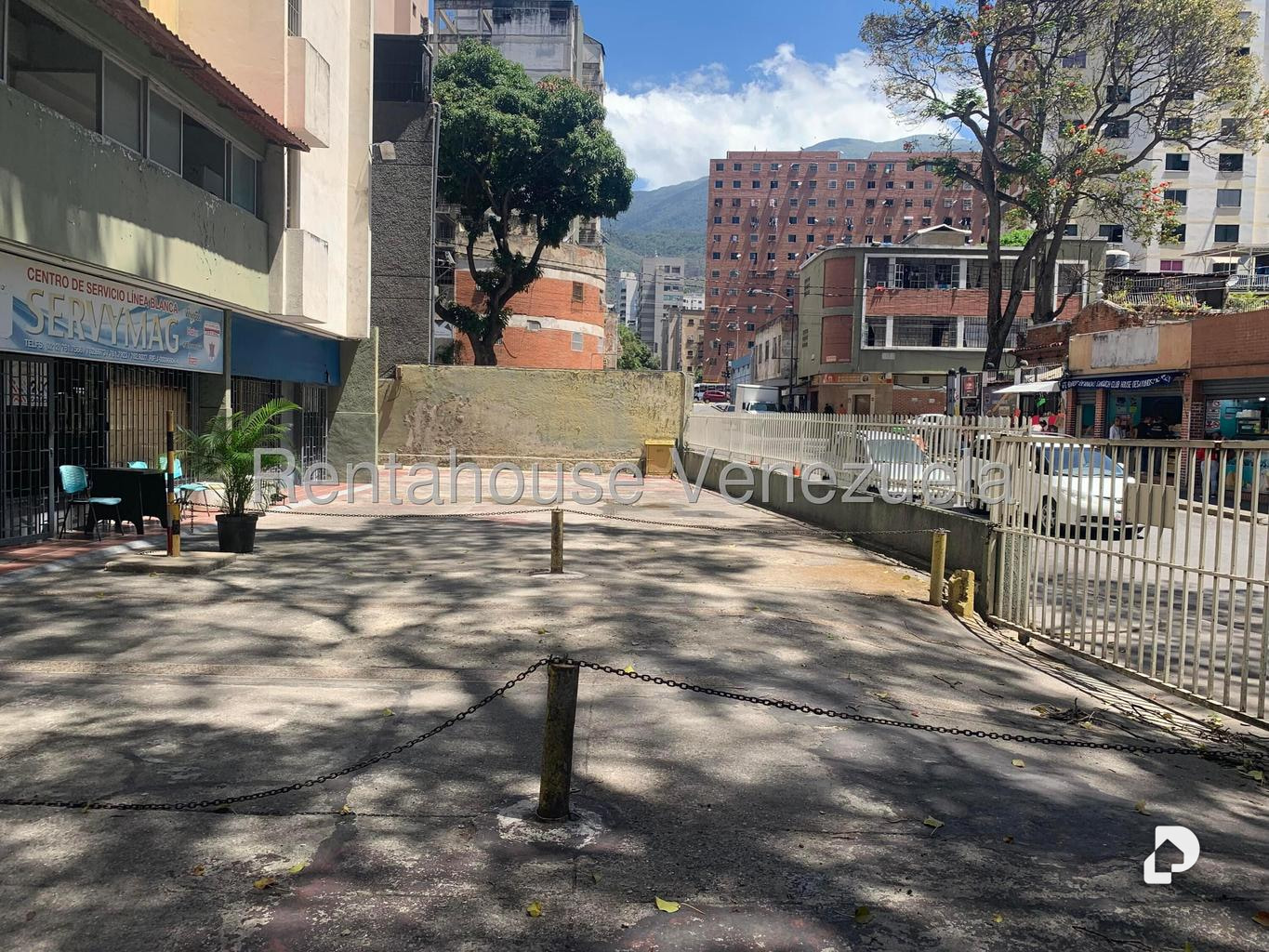 Galpón en Sabana Grande, Caracas – 11