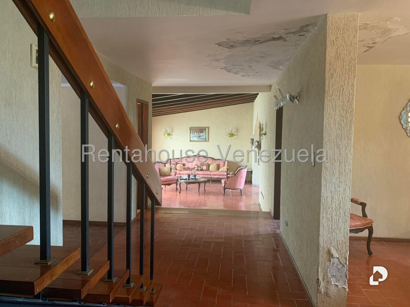 Casa en La Boyera, Caracas – 30