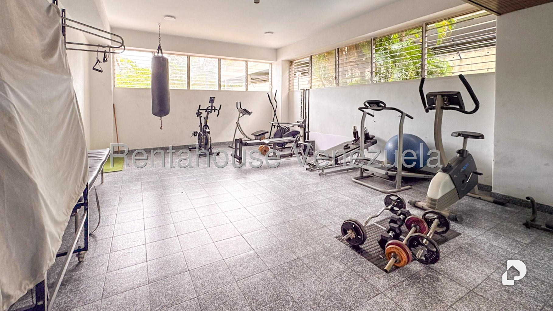 Apartamento en Santa Fe Sur, Caracas – 9