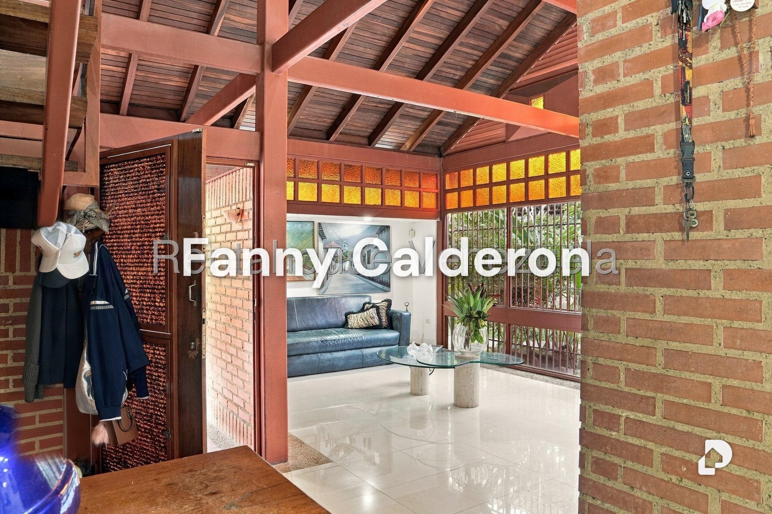 Casa en Colinas de Tamanaco, Caracas – 26