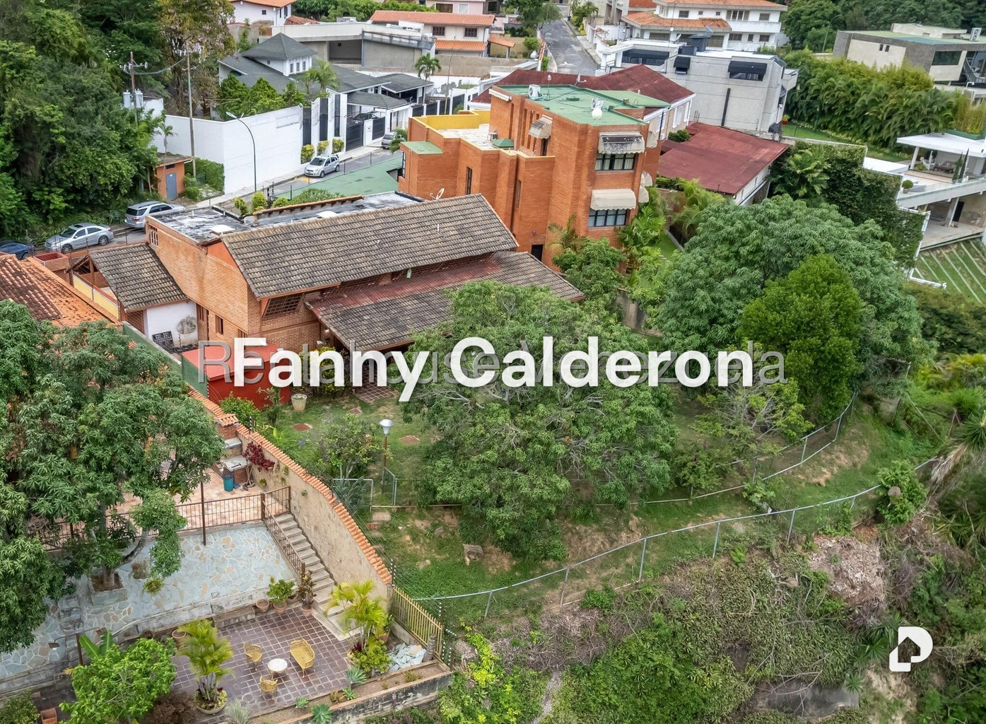 Casa en Colinas de Tamanaco, Caracas – 2