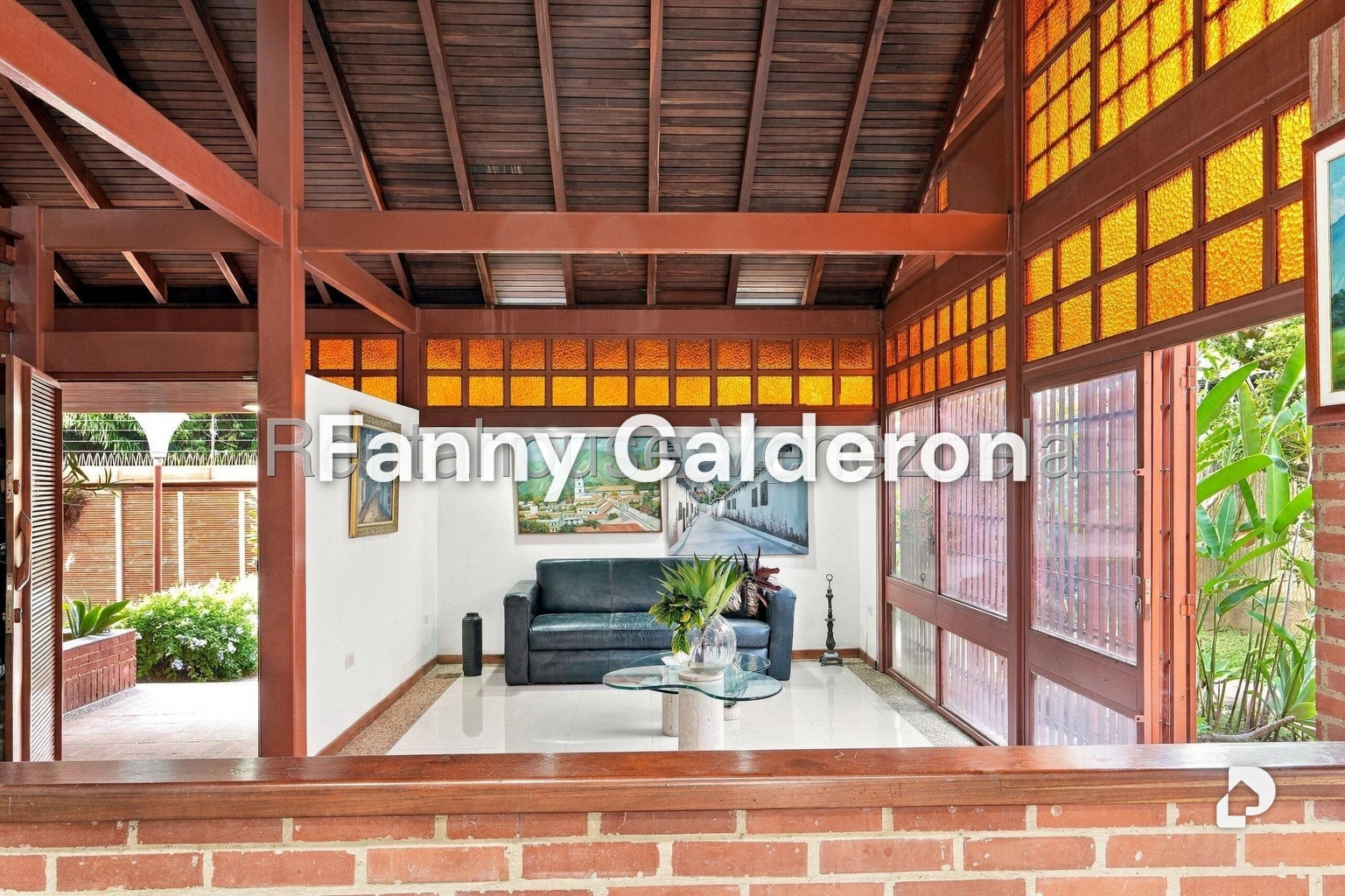 Casa en Colinas de Tamanaco, Caracas – 29