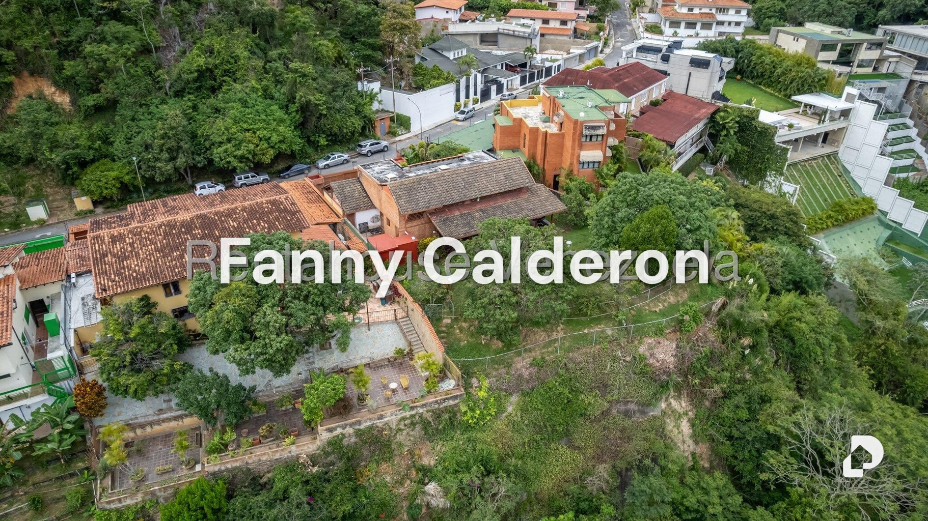 Casa en Colinas de Tamanaco, Caracas – 13