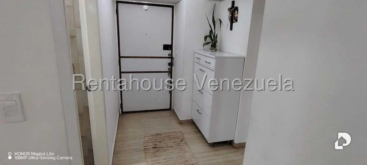 Apartamento en La Florida, Caracas – 3