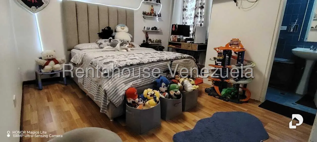 Apartamento en La Florida, Caracas – 30