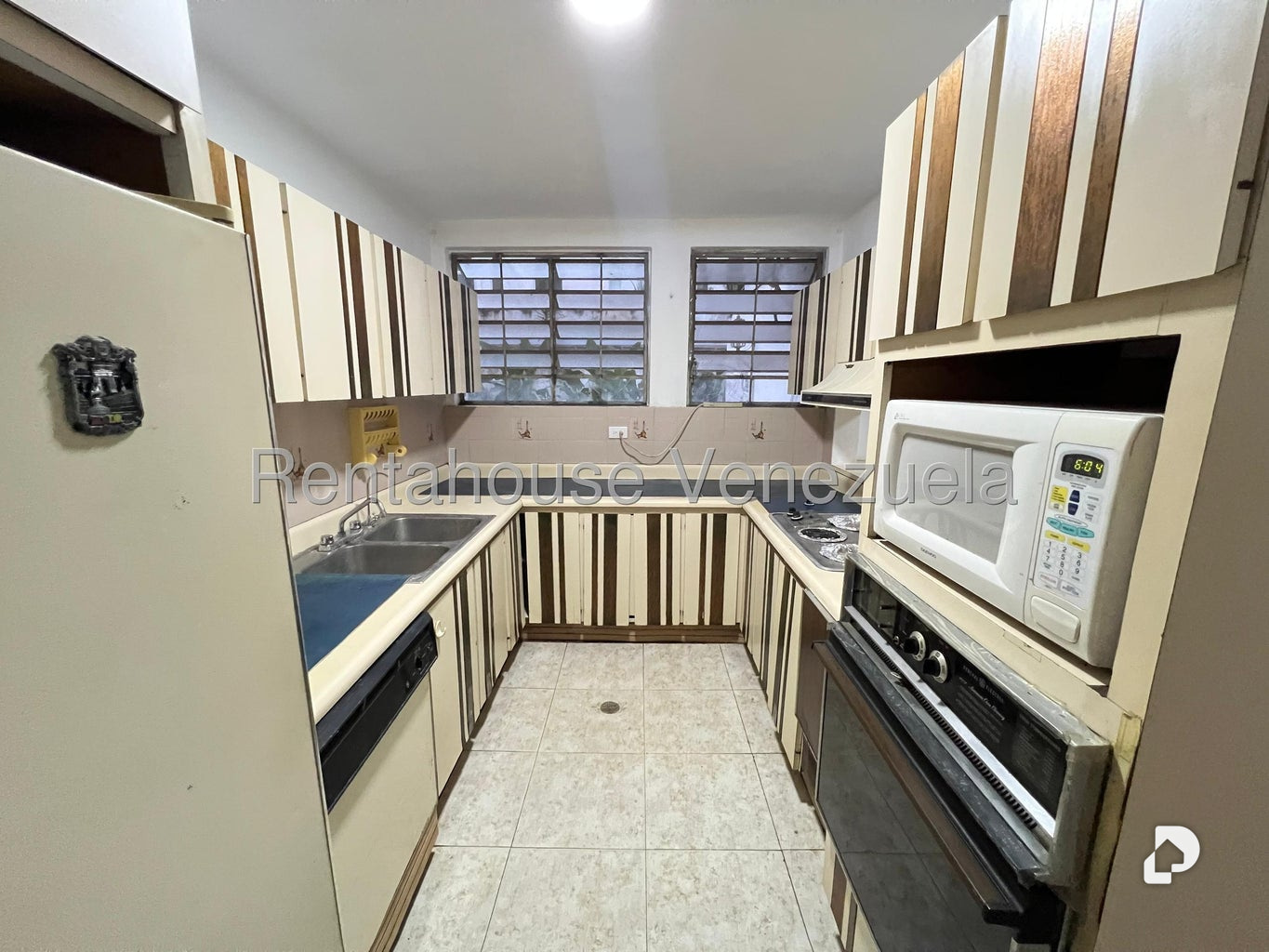 Casa en La Trinidad, Caracas – 15
