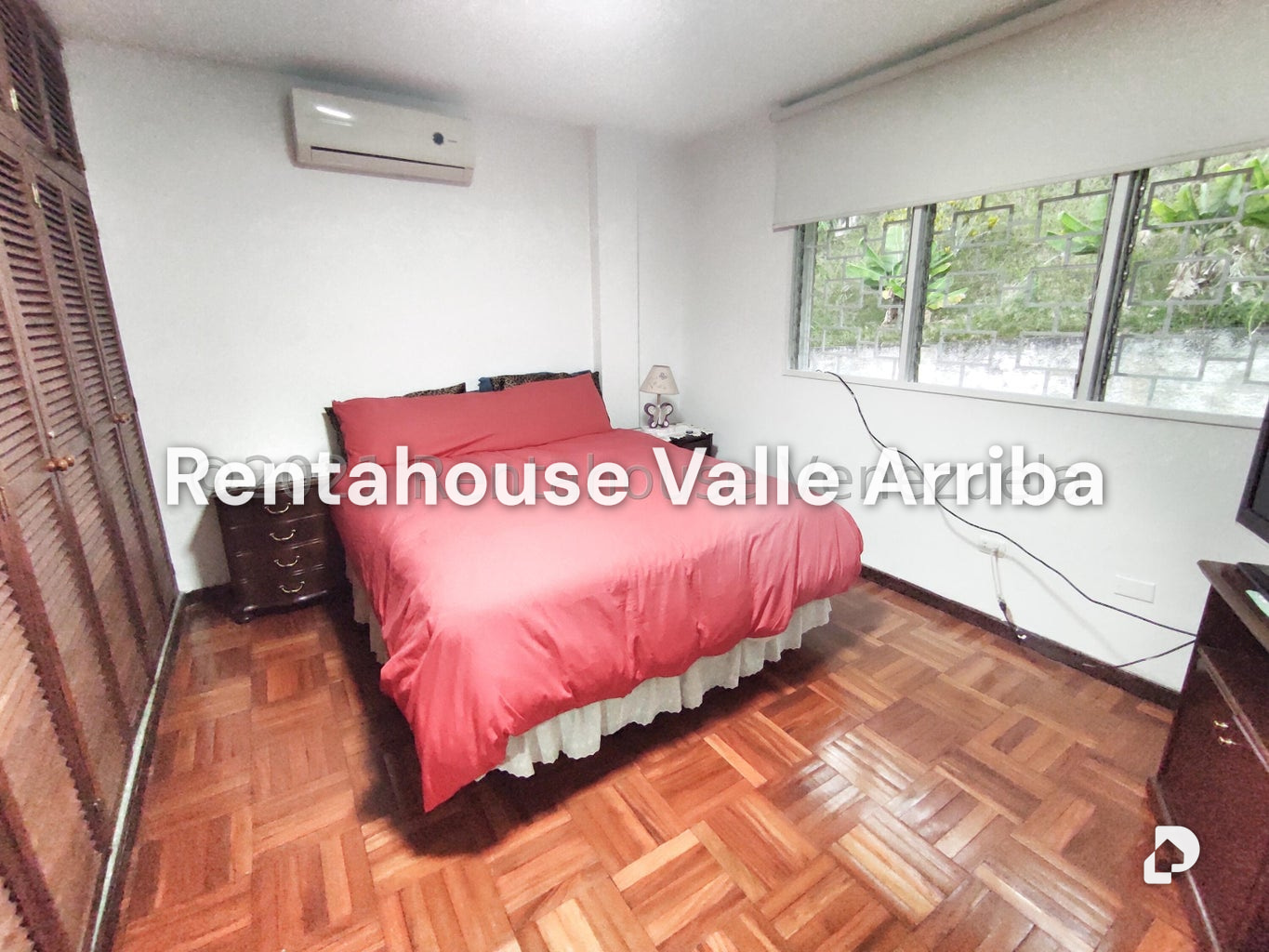 Casa en Santa Paula, Caracas – 20
