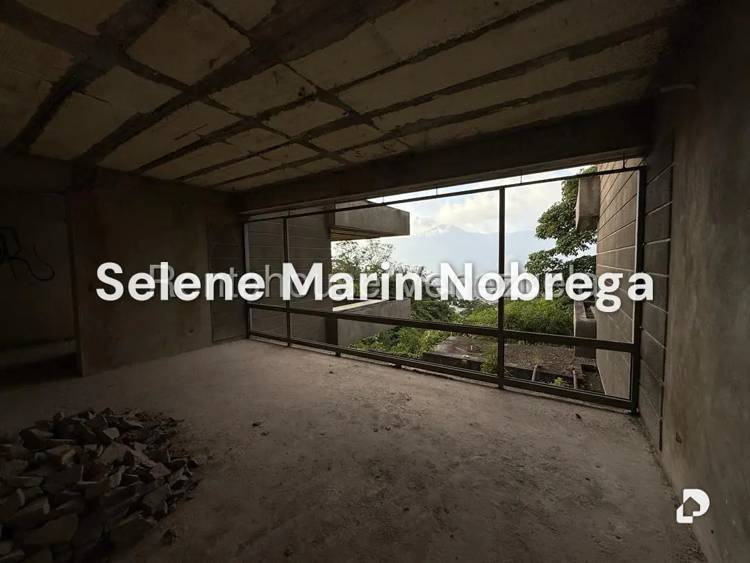 Casa en Alto Hatillo, Caracas – 19