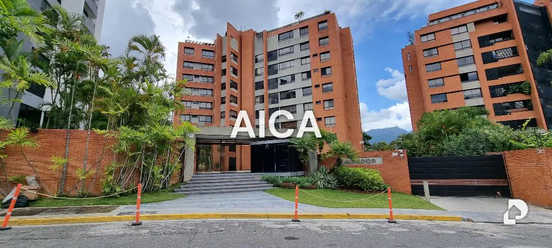 Apartamento en Colinas de Valle Arriba, Caracas – 1